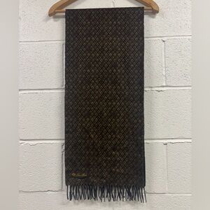 LORO PIANA Made In Italy Navy Tan Printed 100% Cashmere Scarf
